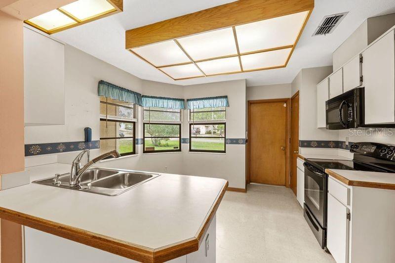 12050 LINDEN DR, SPRING HILL, FL, 34608