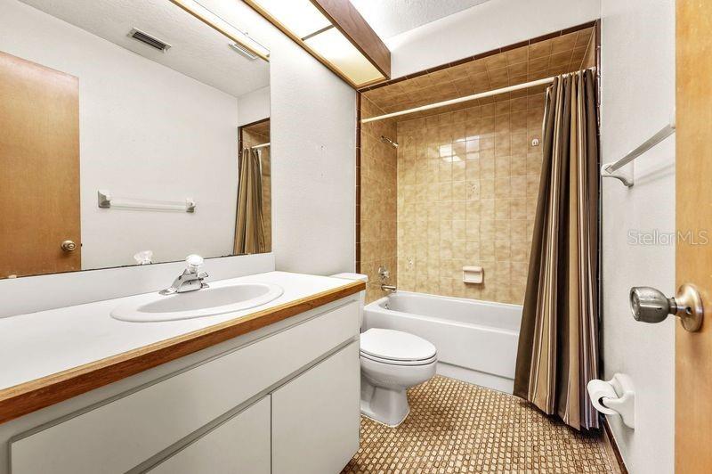 12050 LINDEN DR, SPRING HILL, FL, 34608