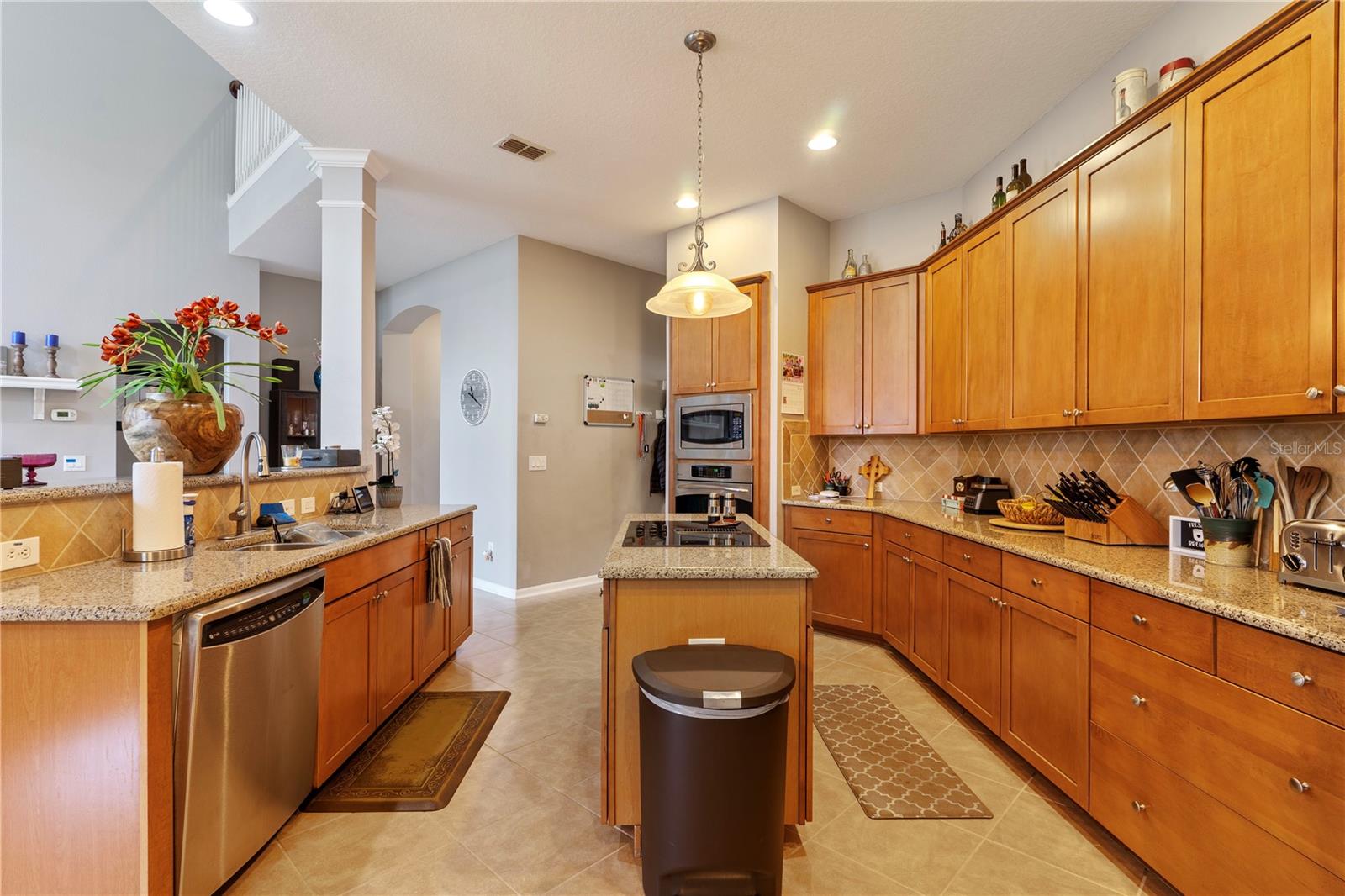 1001 HARMONY LN, CLERMONT, FL, 34711