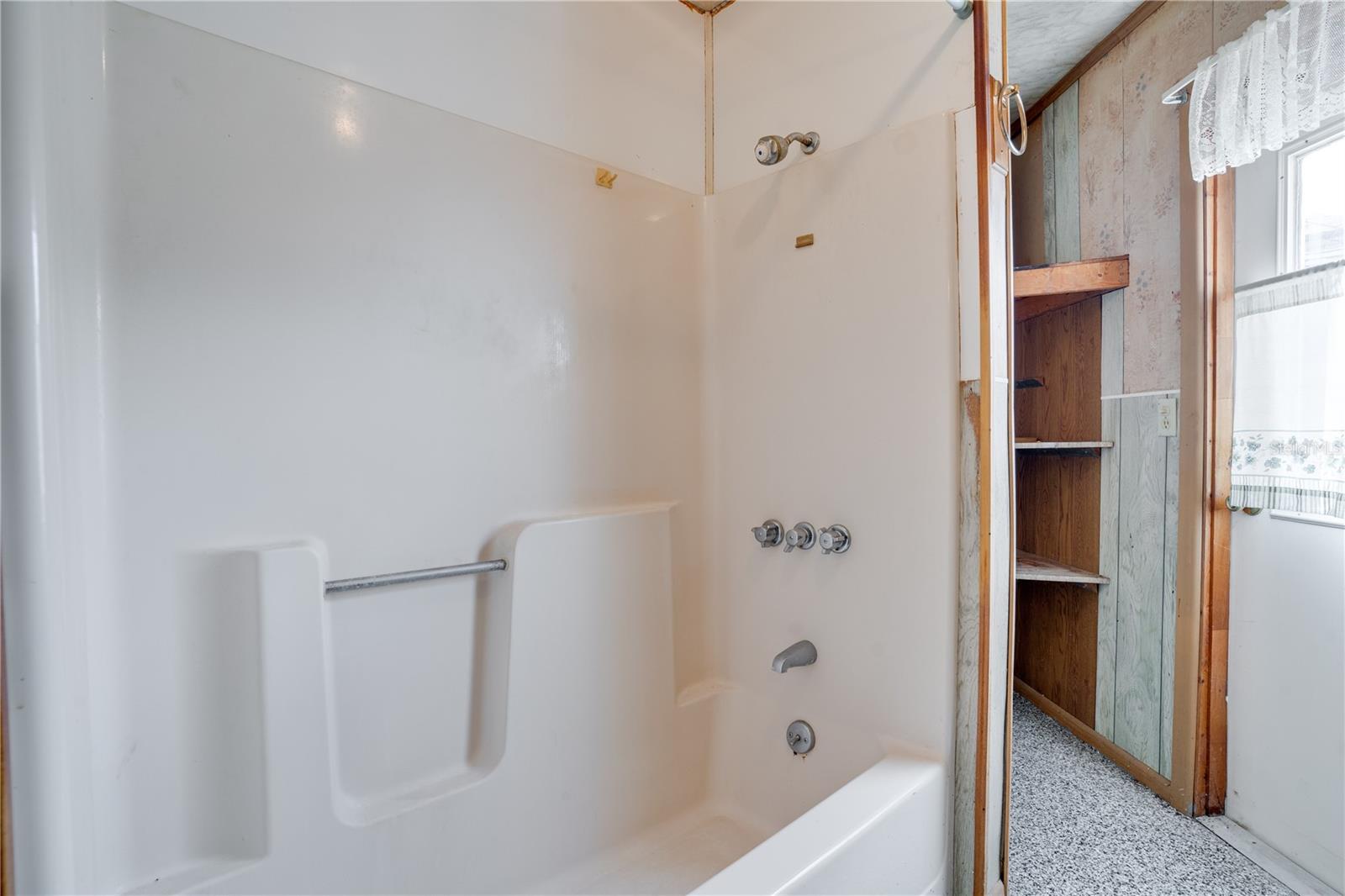 5910 82ND TER N, PINELLAS PARK, FL, 33781