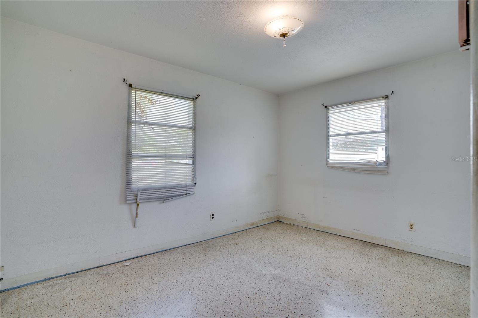 5910 82ND TER N, PINELLAS PARK, FL, 33781