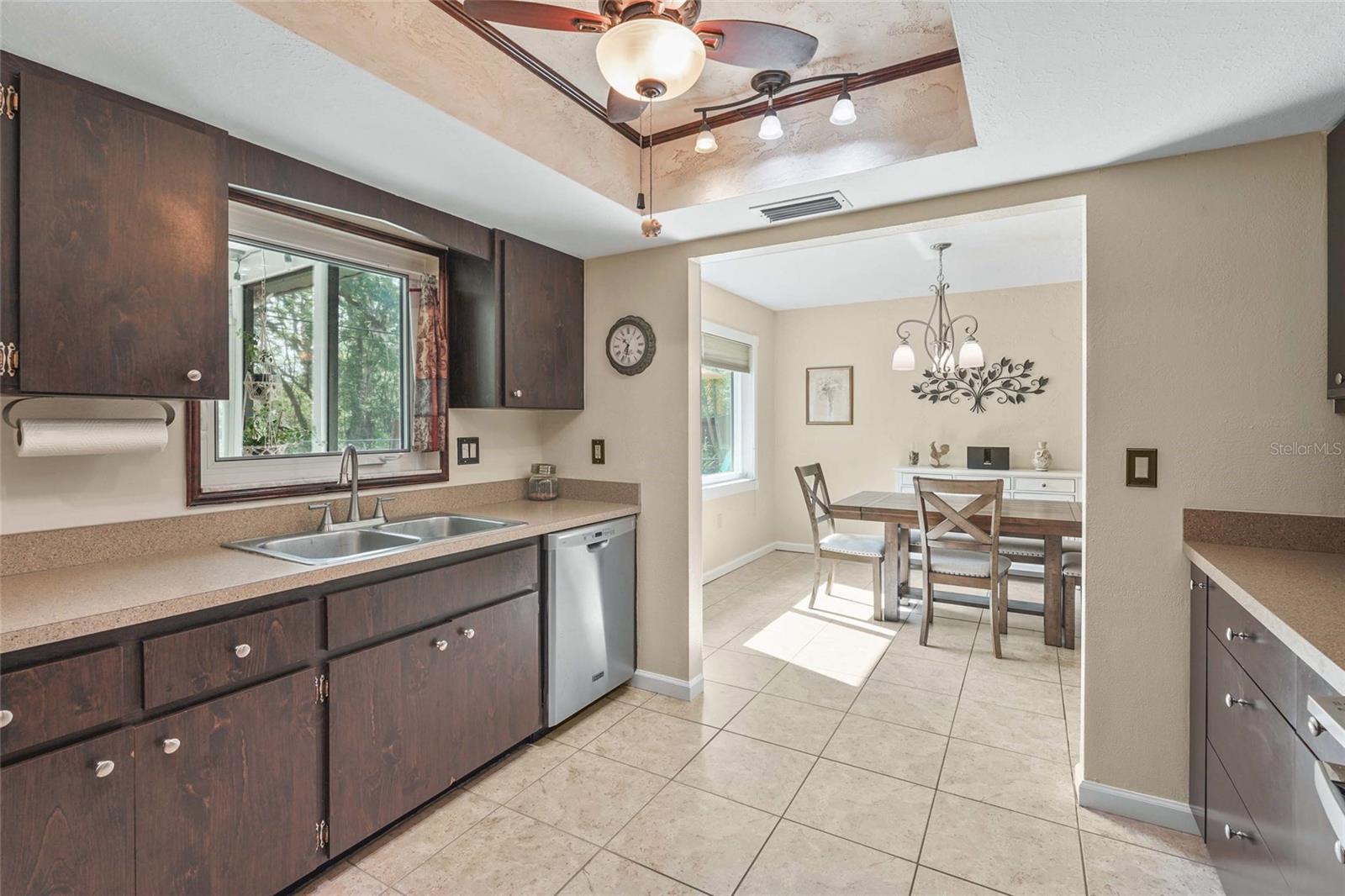 3401 KINGSWOOD DR, SARASOTA, FL, 34232