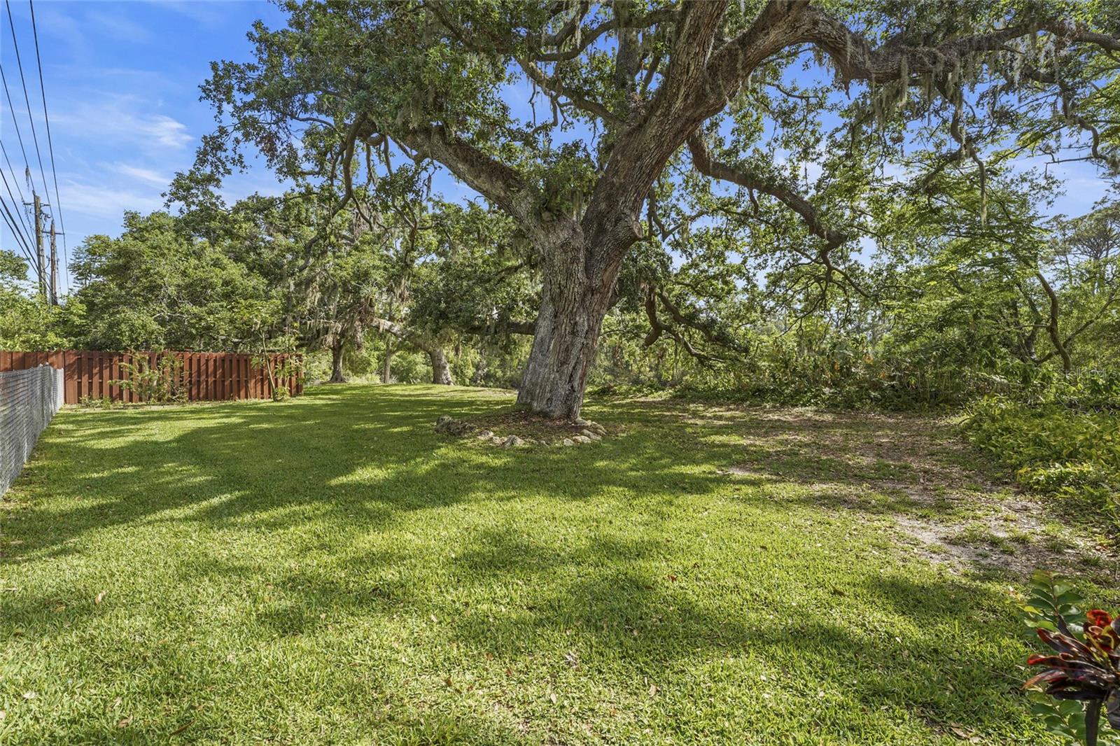 3401 KINGSWOOD DR, SARASOTA, FL, 34232