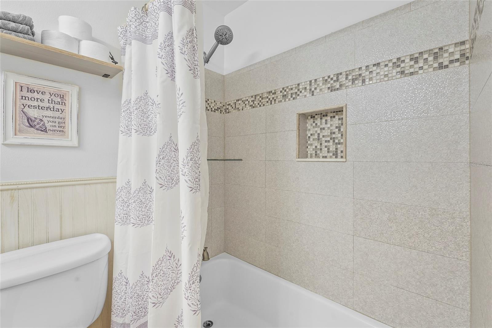 3401 KINGSWOOD DR, SARASOTA, FL, 34232