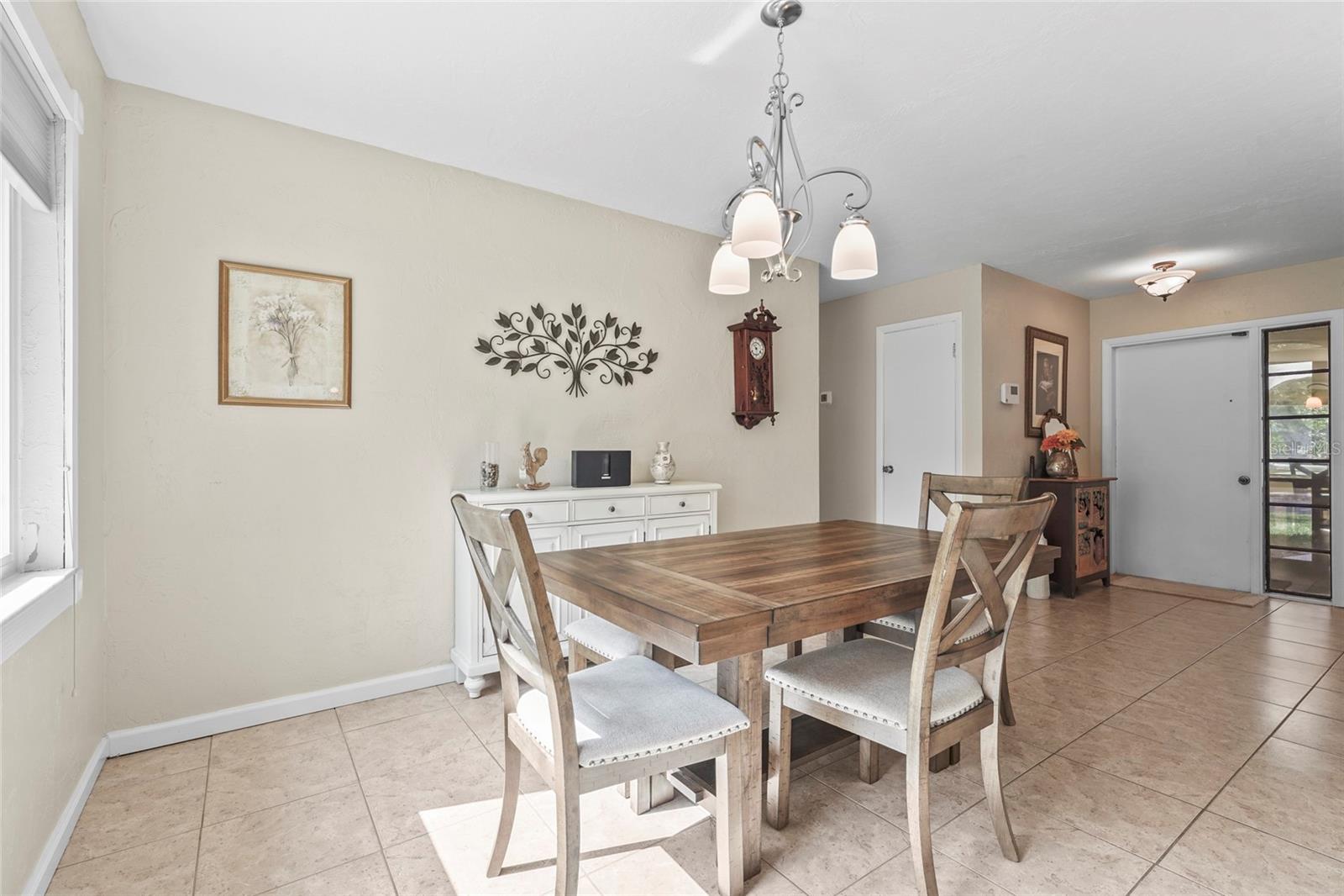 3401 KINGSWOOD DR, SARASOTA, FL, 34232