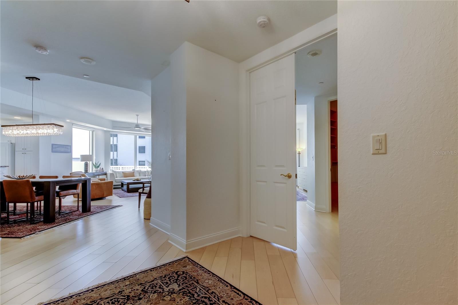 1200 GULF BLVD #101, CLEARWATER BEACH, FL, 33767