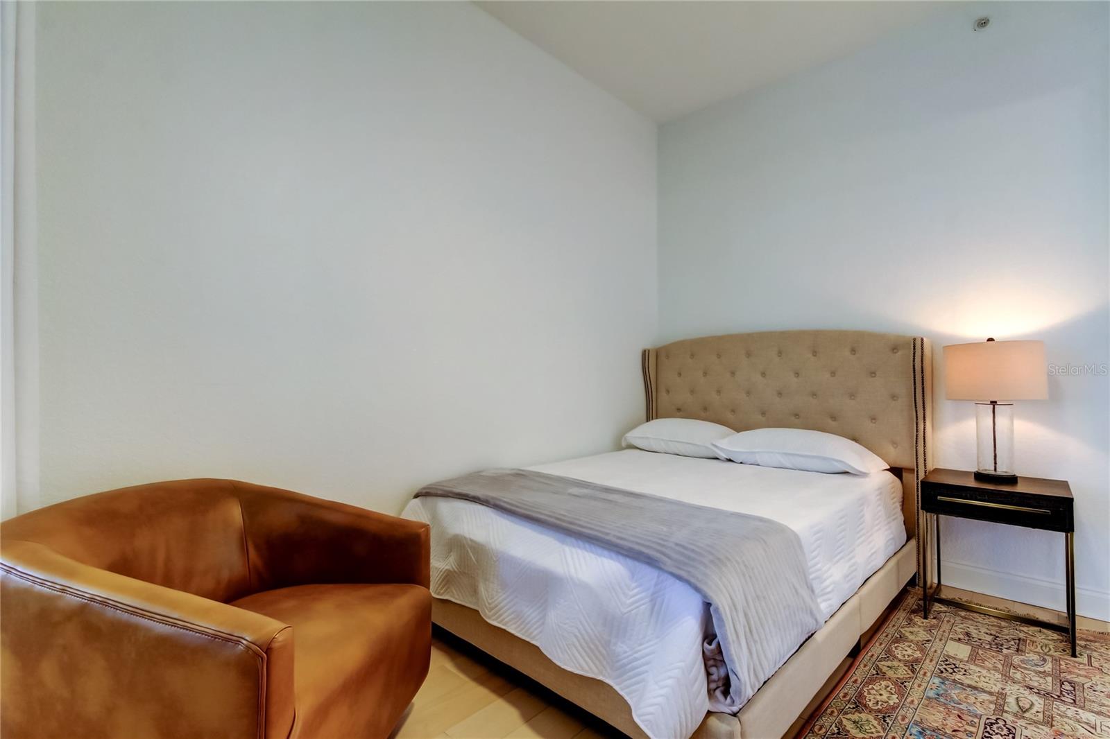 1200 GULF BLVD #101, CLEARWATER BEACH, FL, 33767