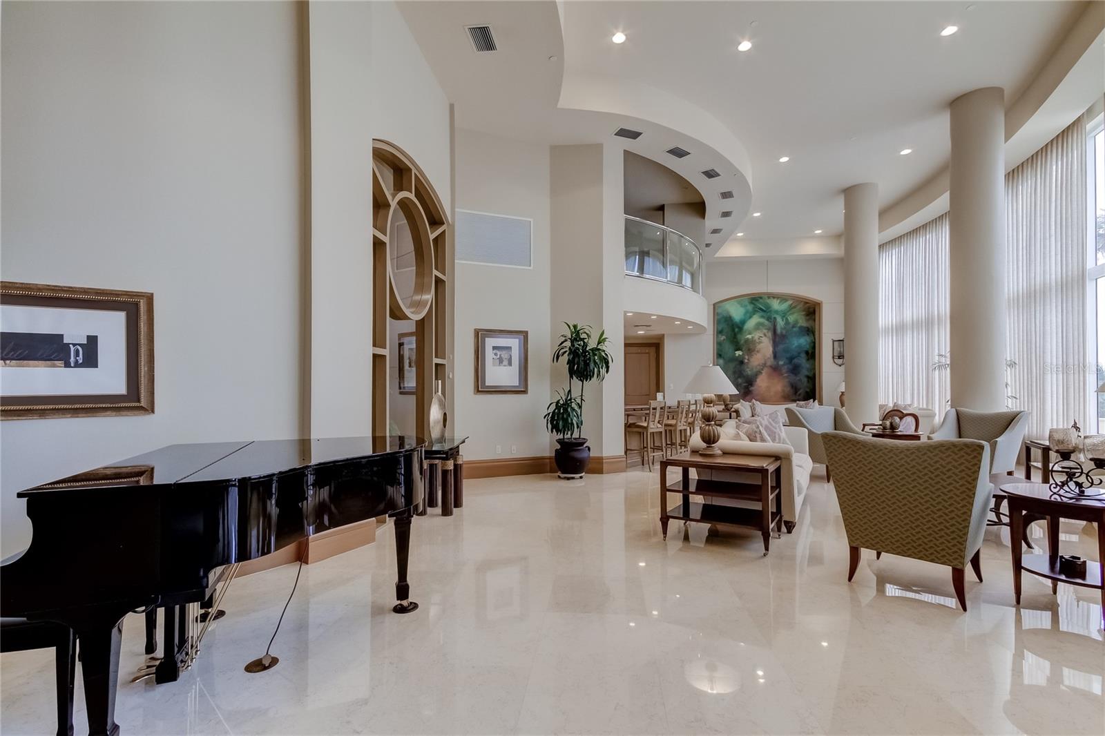 1200 GULF BLVD #101, CLEARWATER BEACH, FL, 33767