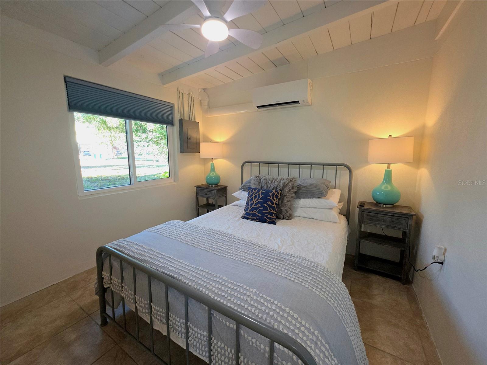 1270 GULF BLVD #A&B, ENGLEWOOD, FL, 34223