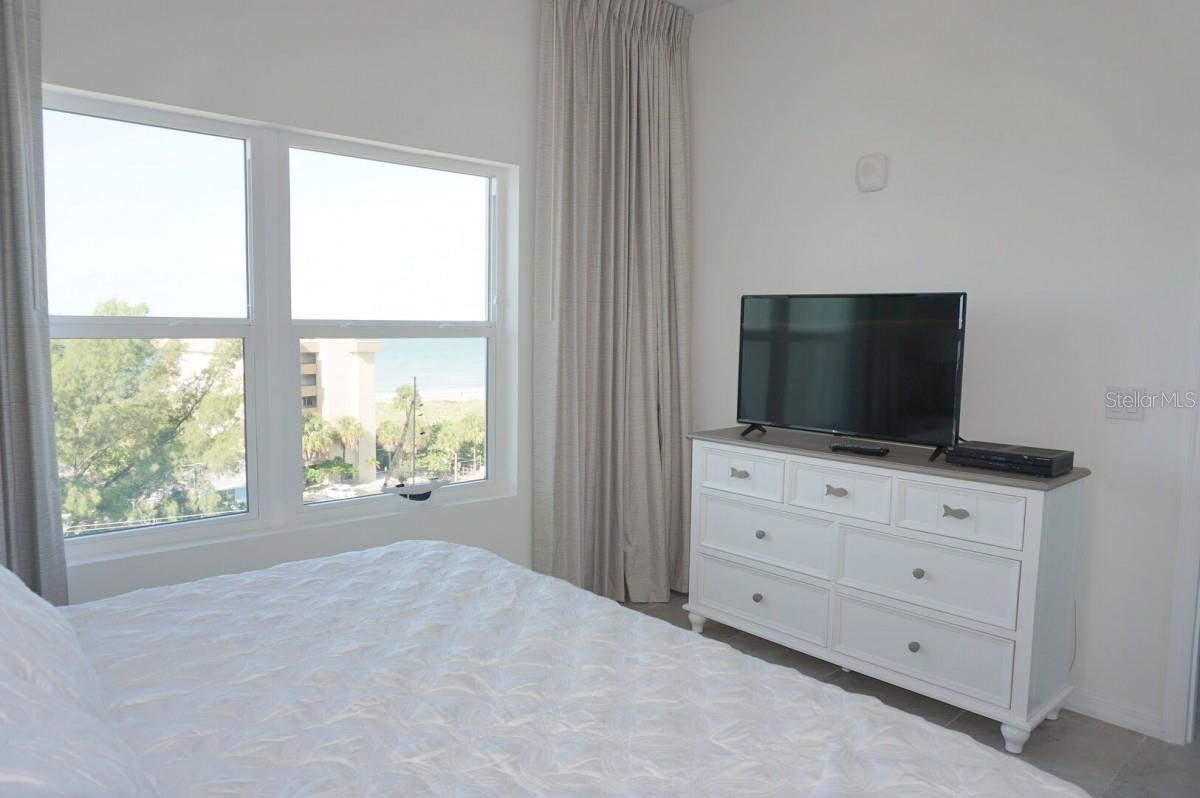 13101 GULF BLVD #1702, ST PETERSBURG, FL, 33708