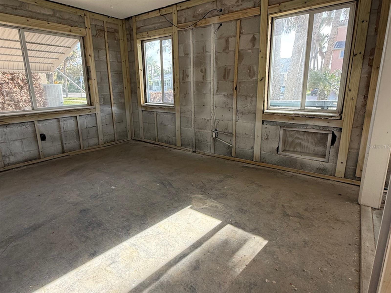 840 MANDALAY AVE, CLEARWATER BEACH, FL, 33767