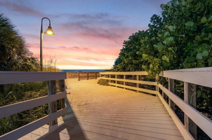 840 MANDALAY AVE, CLEARWATER BEACH, FL, 33767
