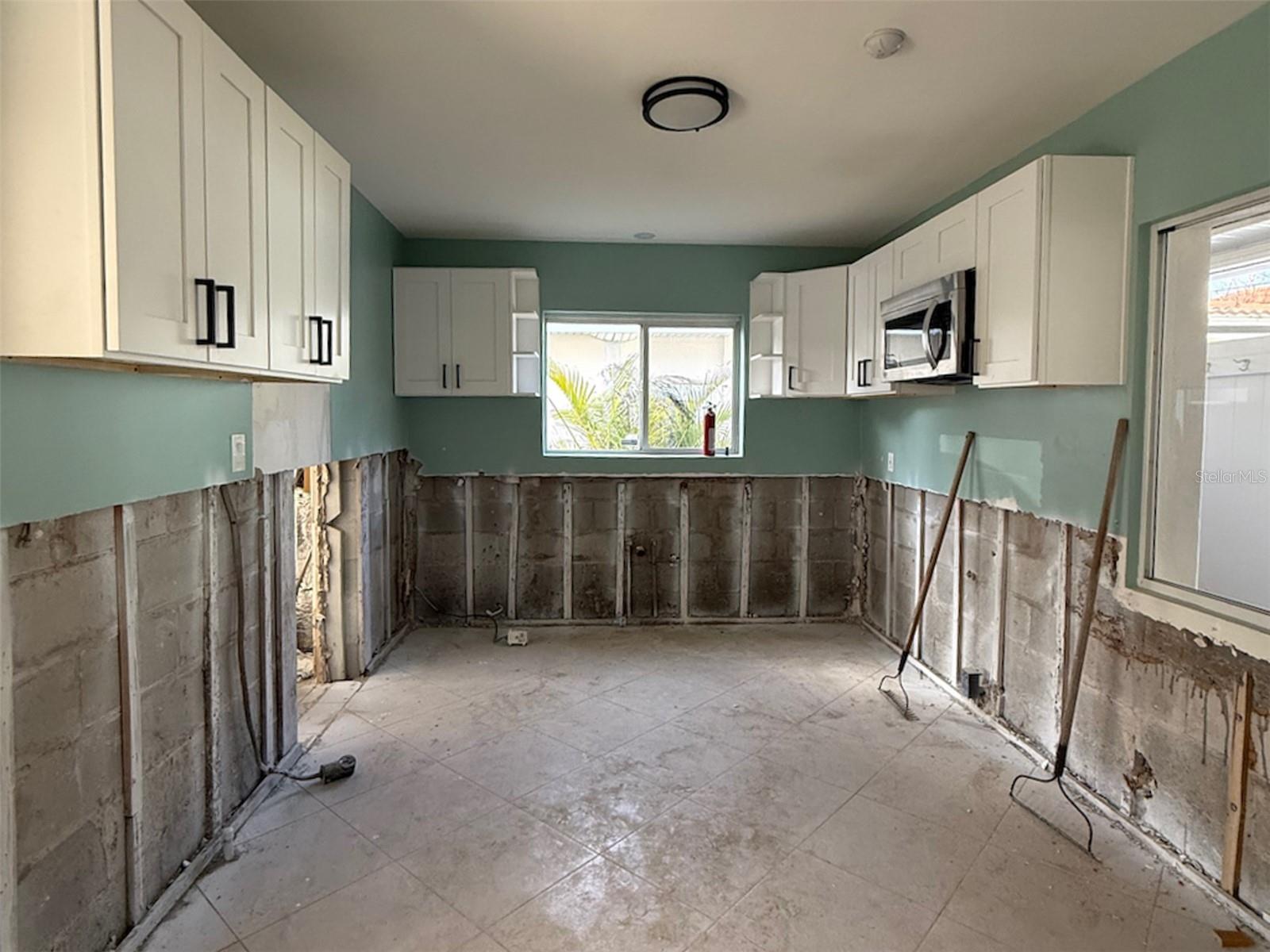 840 MANDALAY AVE, CLEARWATER BEACH, FL, 33767
