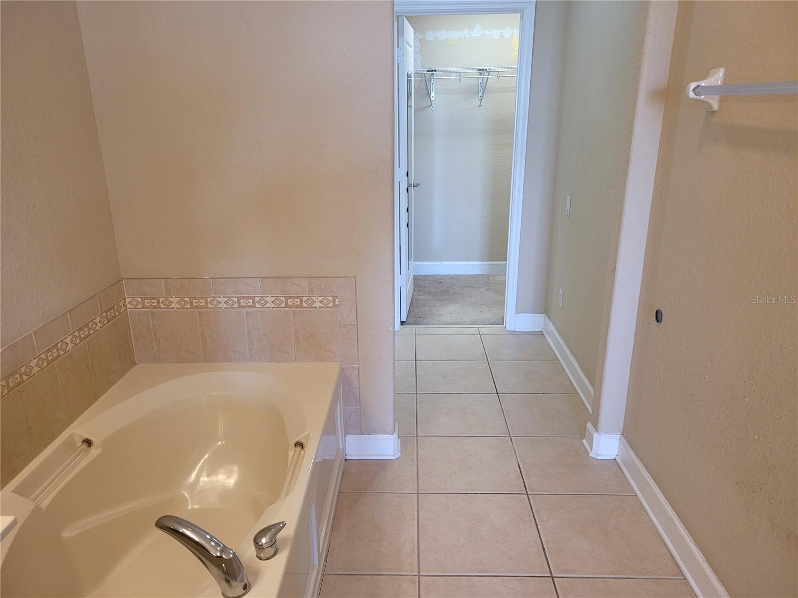 6240 MIRAMONTE DR #102, ORLANDO, FL, 32835