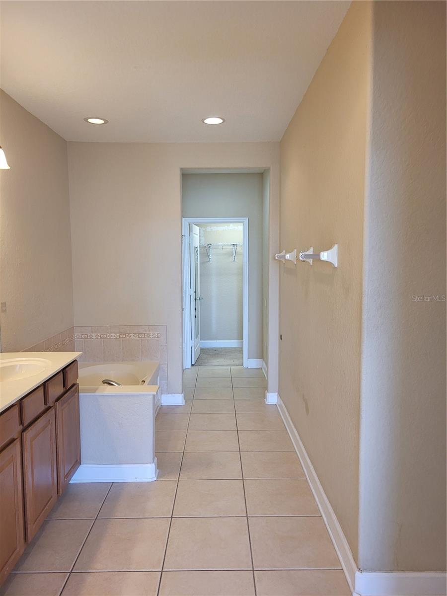 6240 MIRAMONTE DR #102, ORLANDO, FL, 32835