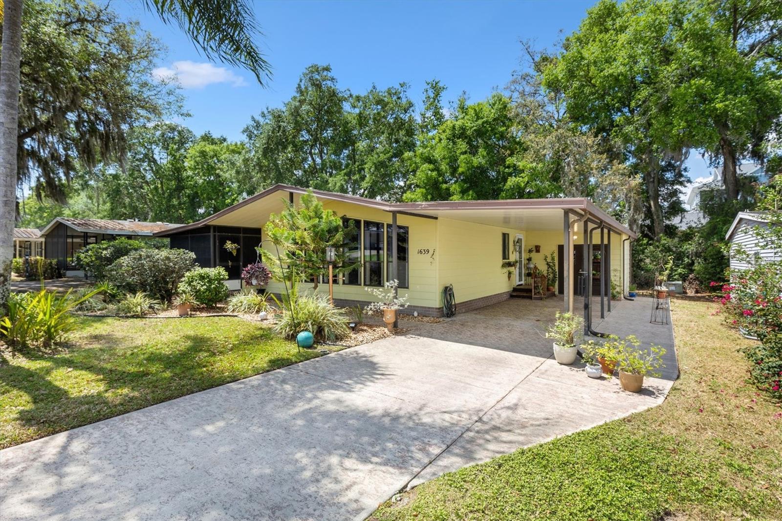 1639 W SCHWARTZ BLVD, THE VILLAGES, FL, 32159