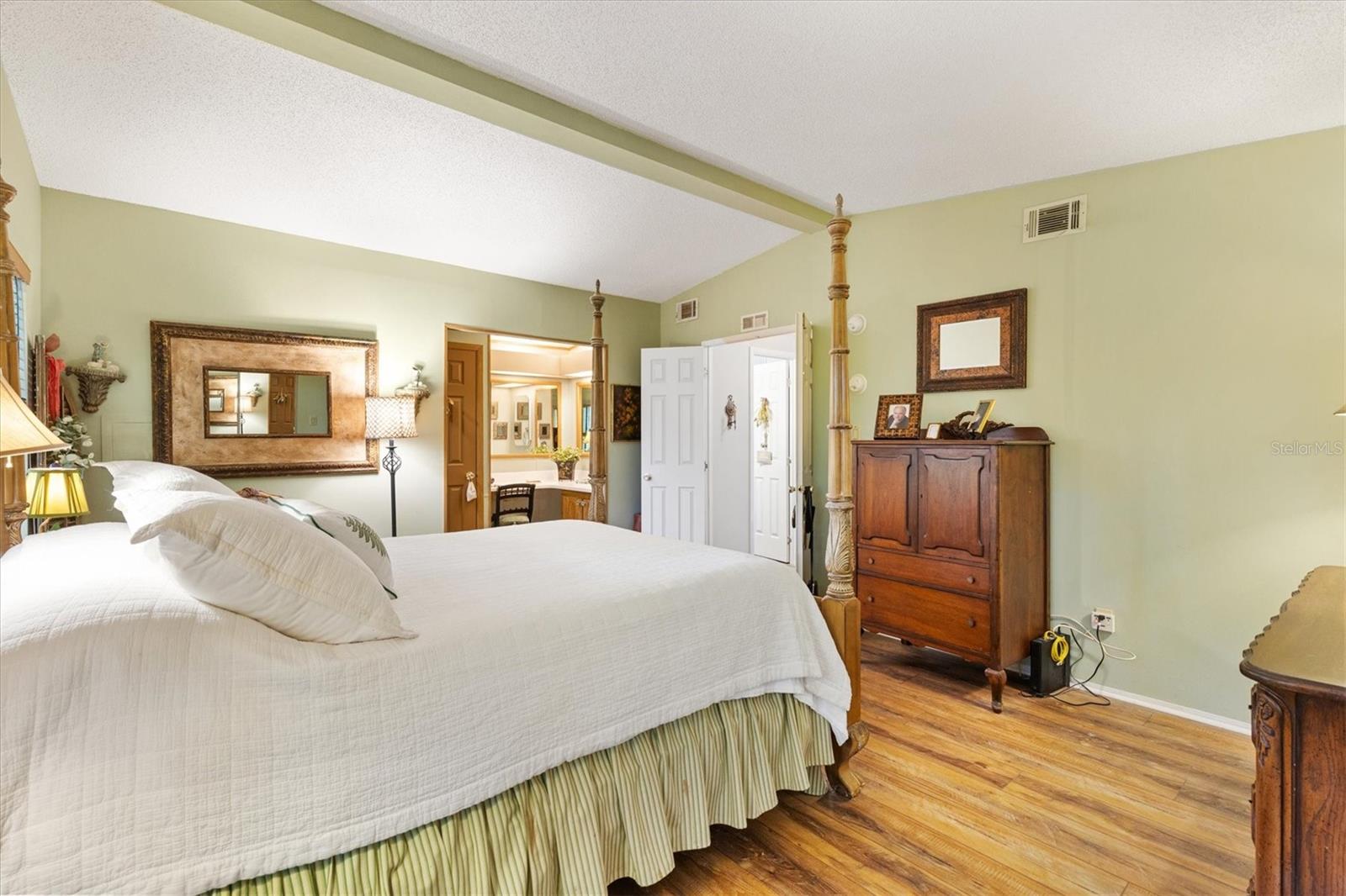 1639 W SCHWARTZ BLVD, THE VILLAGES, FL, 32159