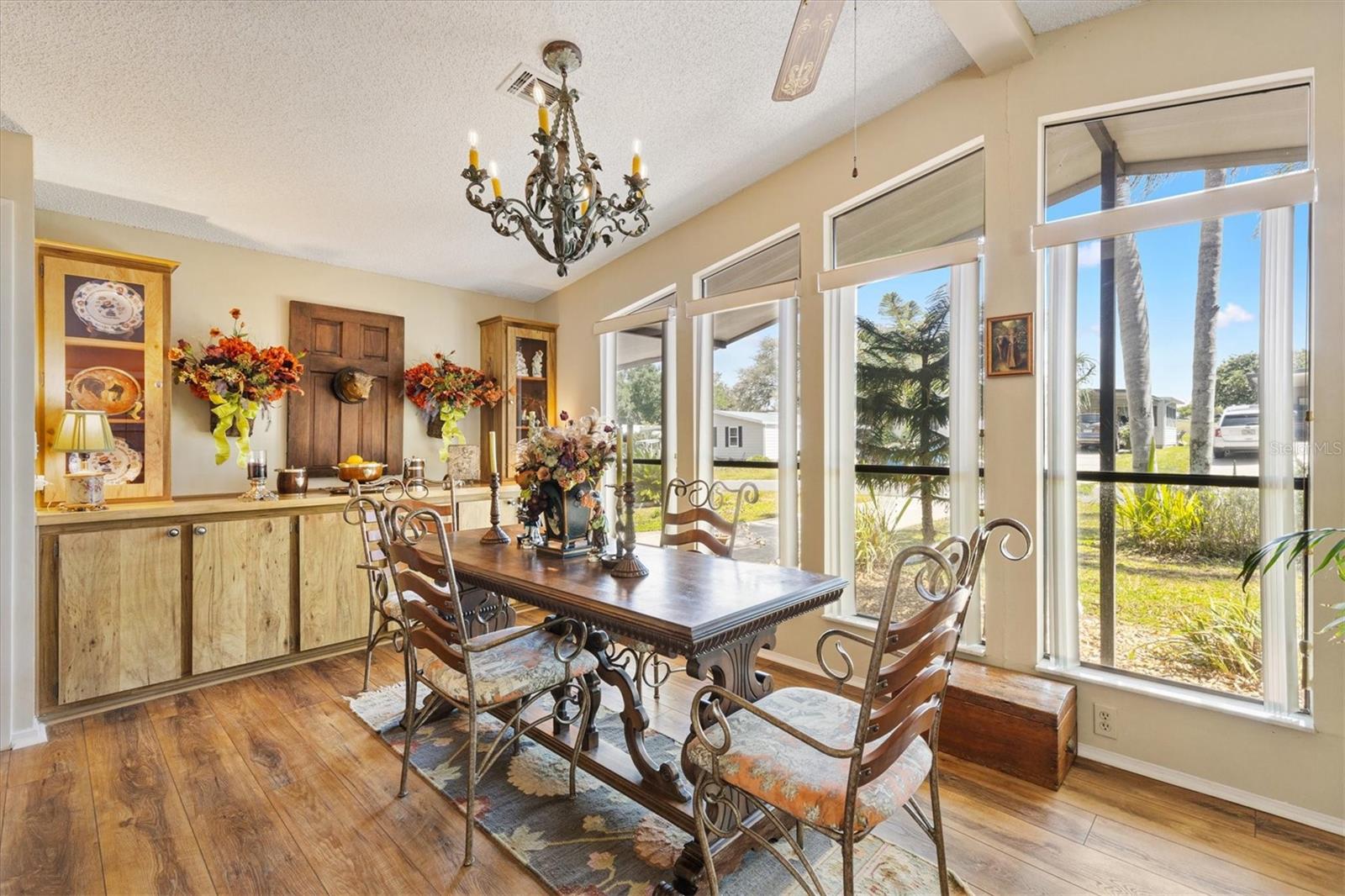 1639 W SCHWARTZ BLVD, THE VILLAGES, FL, 32159