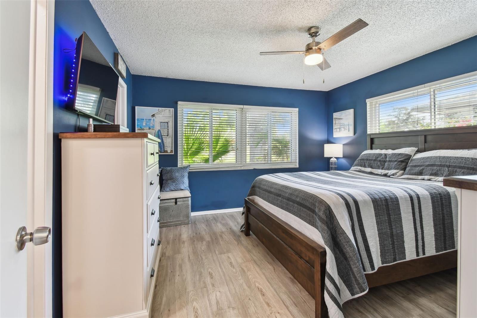 1930 GROVELAND RD, PALM HARBOR, FL, 34683