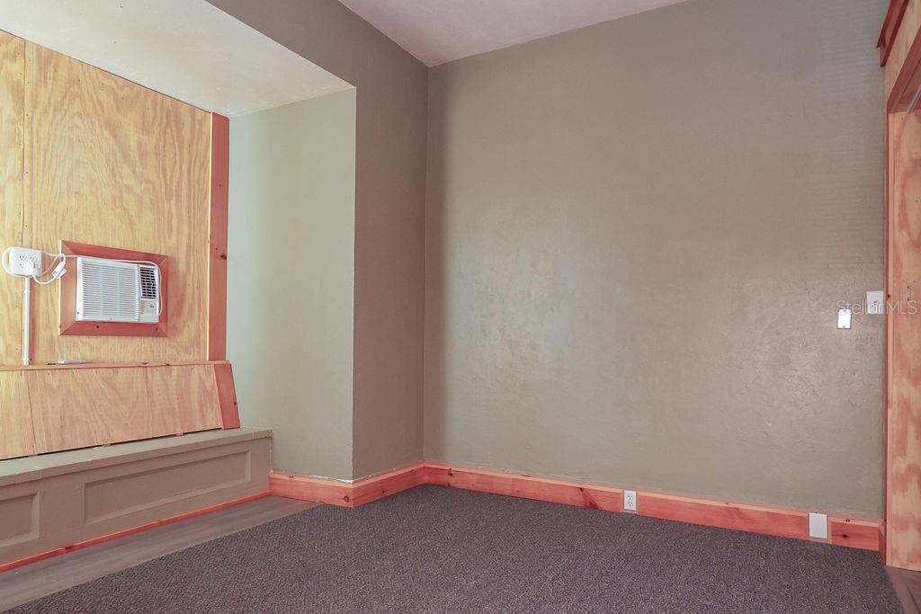 128 E RICH AVE, DELAND, FL, 32724