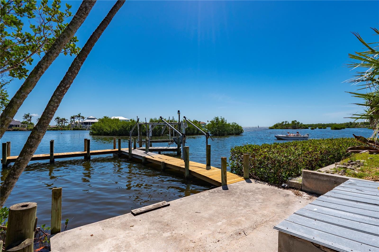 24139 JOLLY ROGER BLVD, PUNTA GORDA, FL, 33955