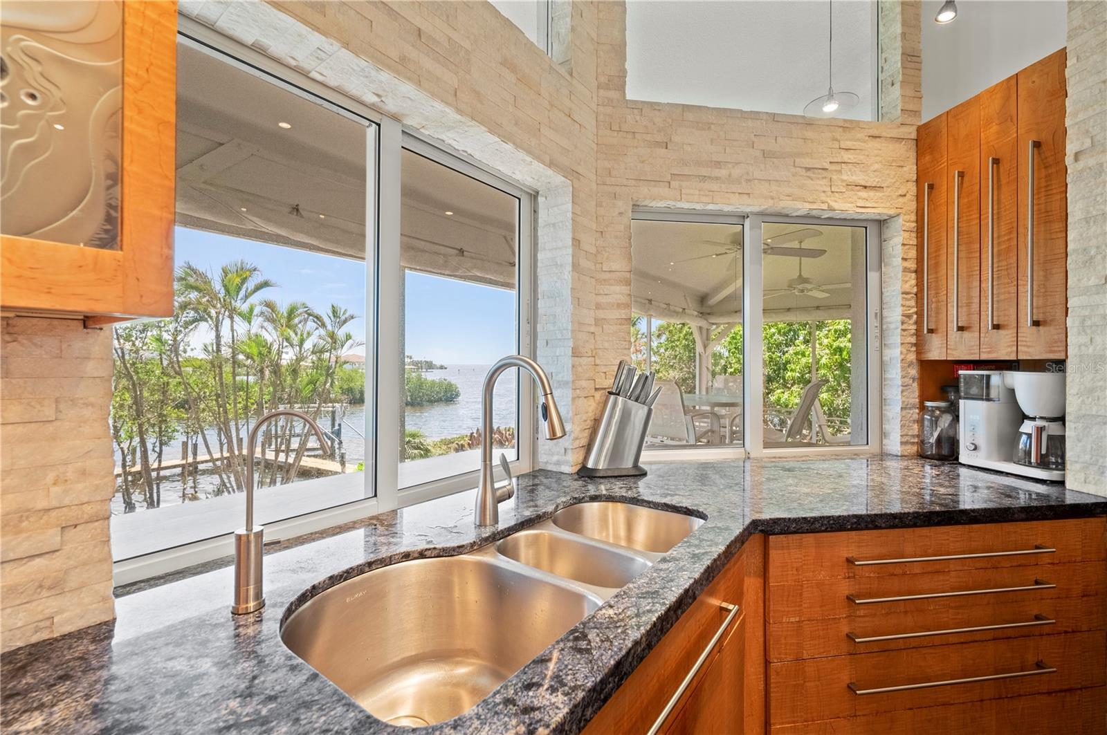 24139 JOLLY ROGER BLVD, PUNTA GORDA, FL, 33955