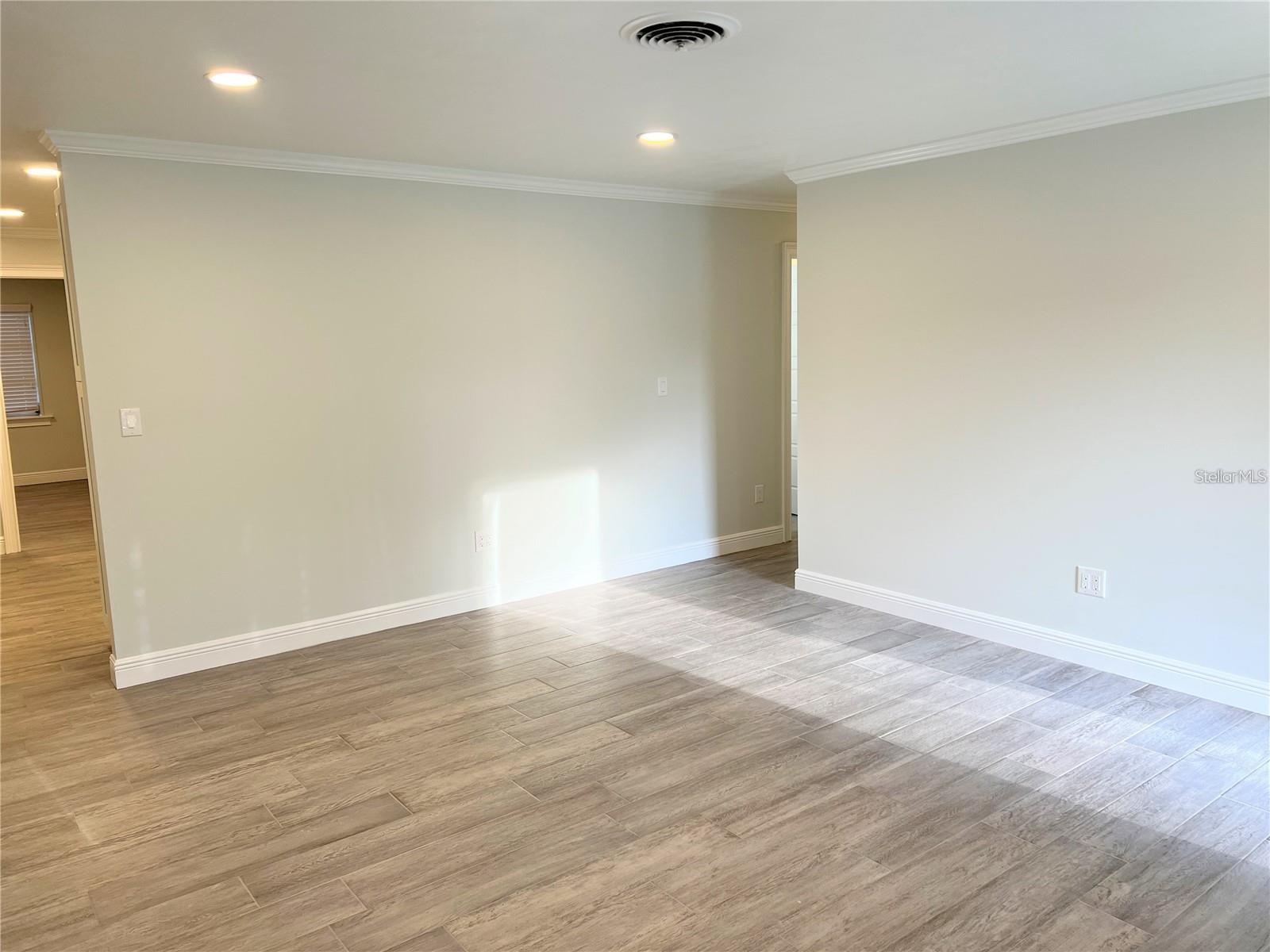 2625 HANDLEY BLVD, LAKELAND, FL, 33803