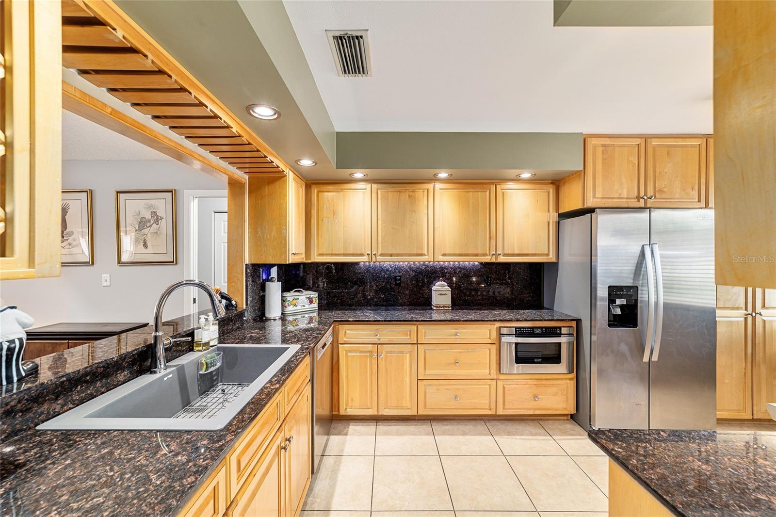 2042 SE 37TH COURT CIRCLE CIR, OCALA, FL, 34471