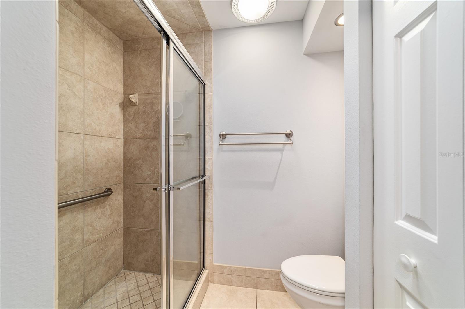 2042 SE 37TH COURT CIRCLE CIR, OCALA, FL, 34471