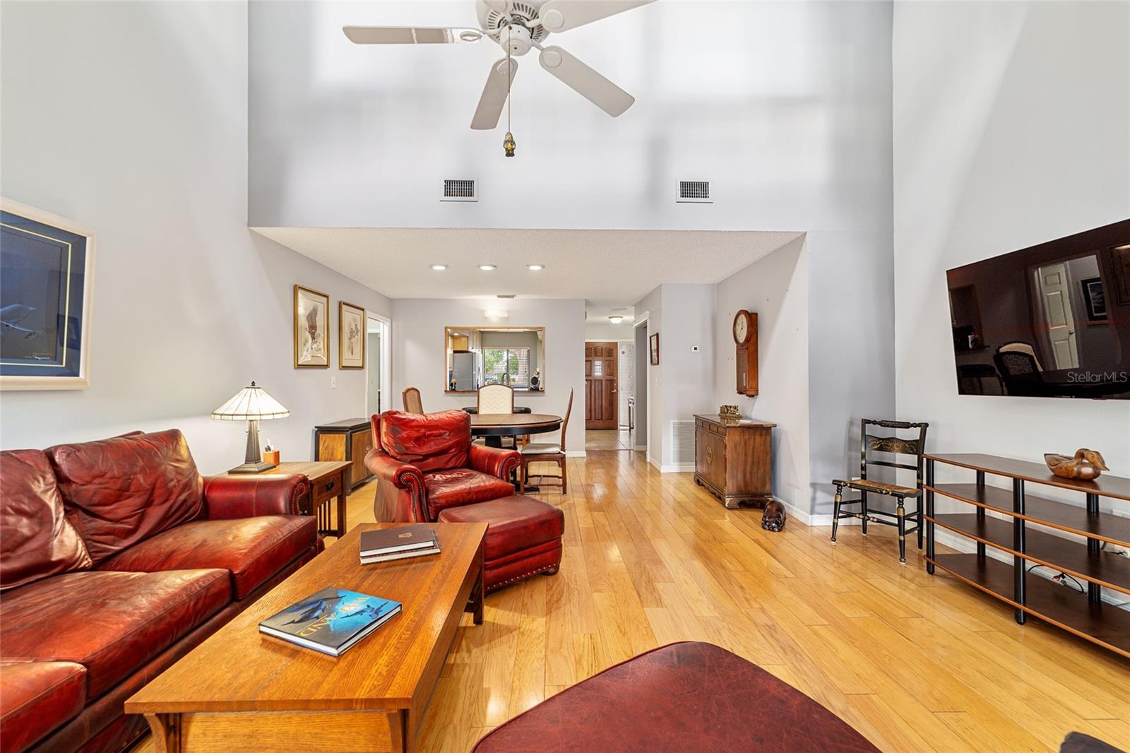 2042 SE 37TH COURT CIRCLE CIR, OCALA, FL, 34471