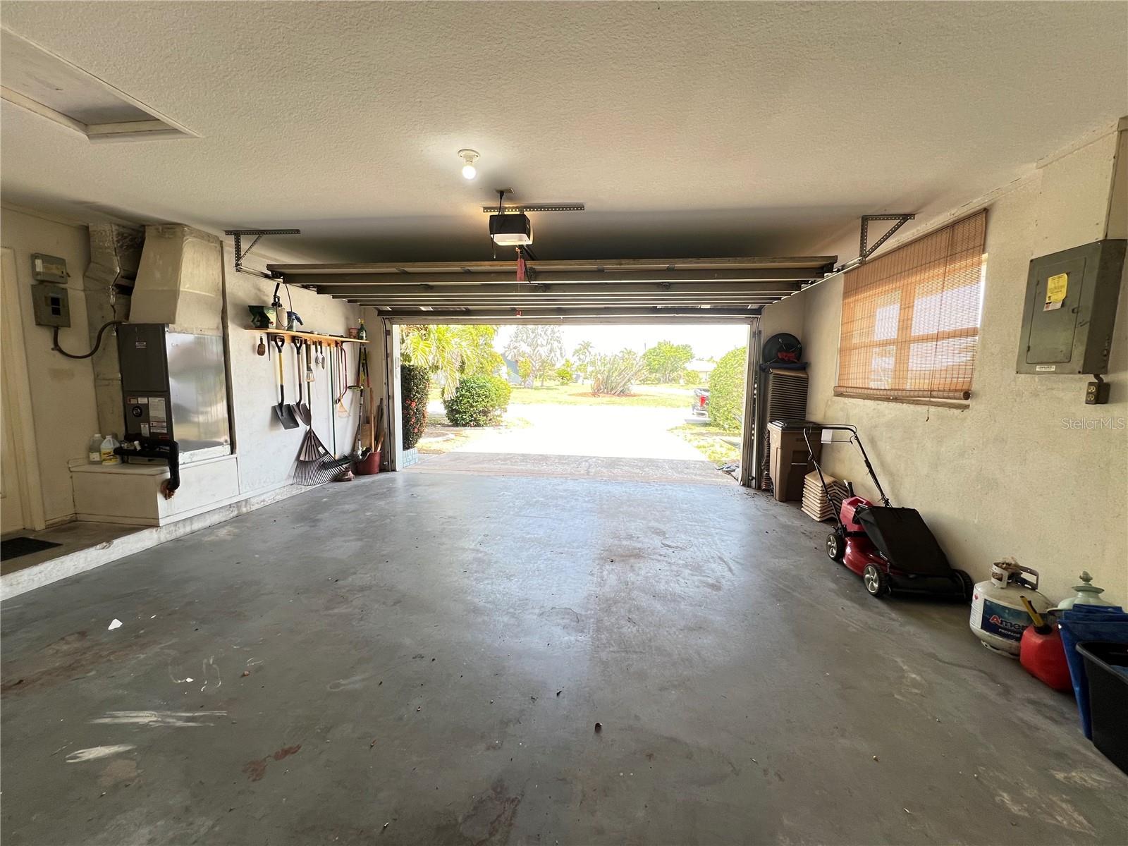 931 JUNO DR, PUNTA GORDA, FL, 33950