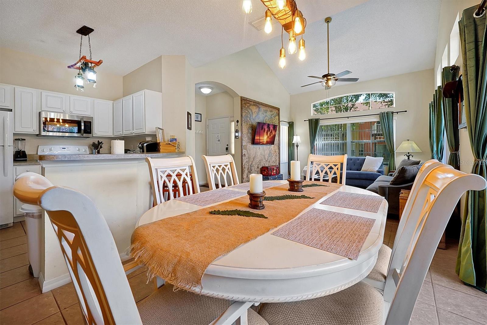 8419 BLUE LAGOON DR, KISSIMMEE, FL, 34747