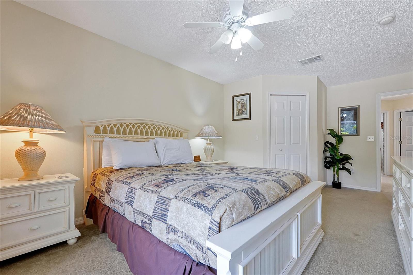 8419 BLUE LAGOON DR, KISSIMMEE, FL, 34747