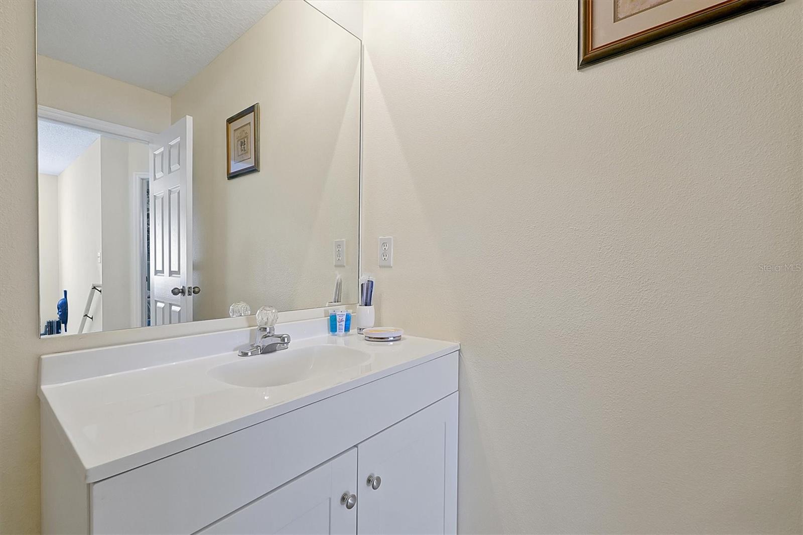 8419 BLUE LAGOON DR, KISSIMMEE, FL, 34747