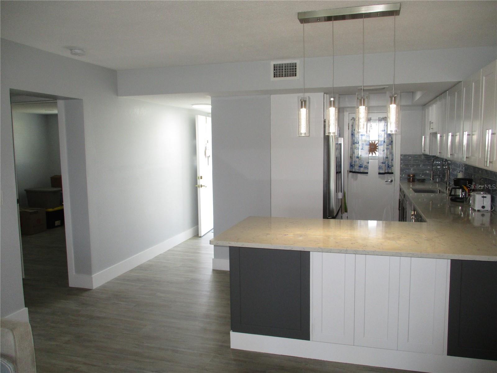 280 126TH AVE #106, TREASURE ISLAND, FL, 33706