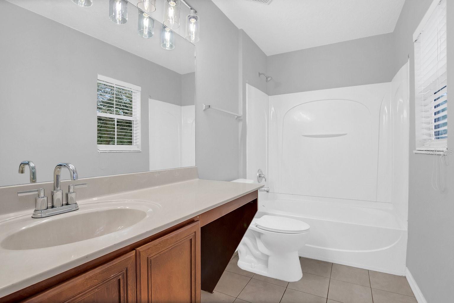 13118 HONEY LOCUST DR, ORLANDO, FL, 32828