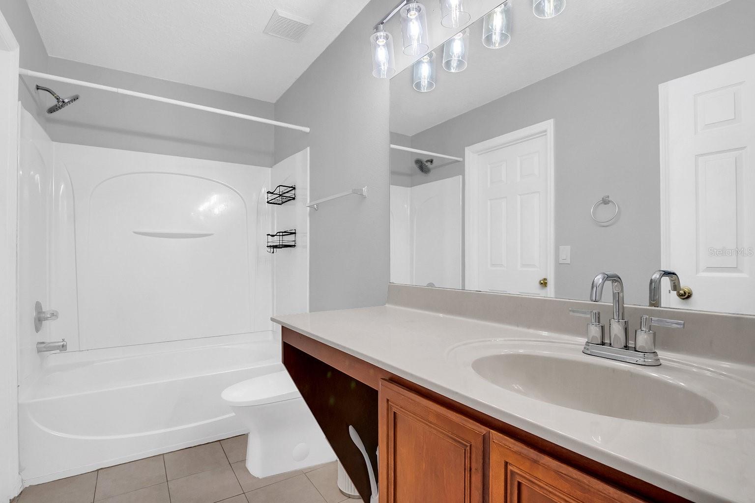 13118 HONEY LOCUST DR, ORLANDO, FL, 32828