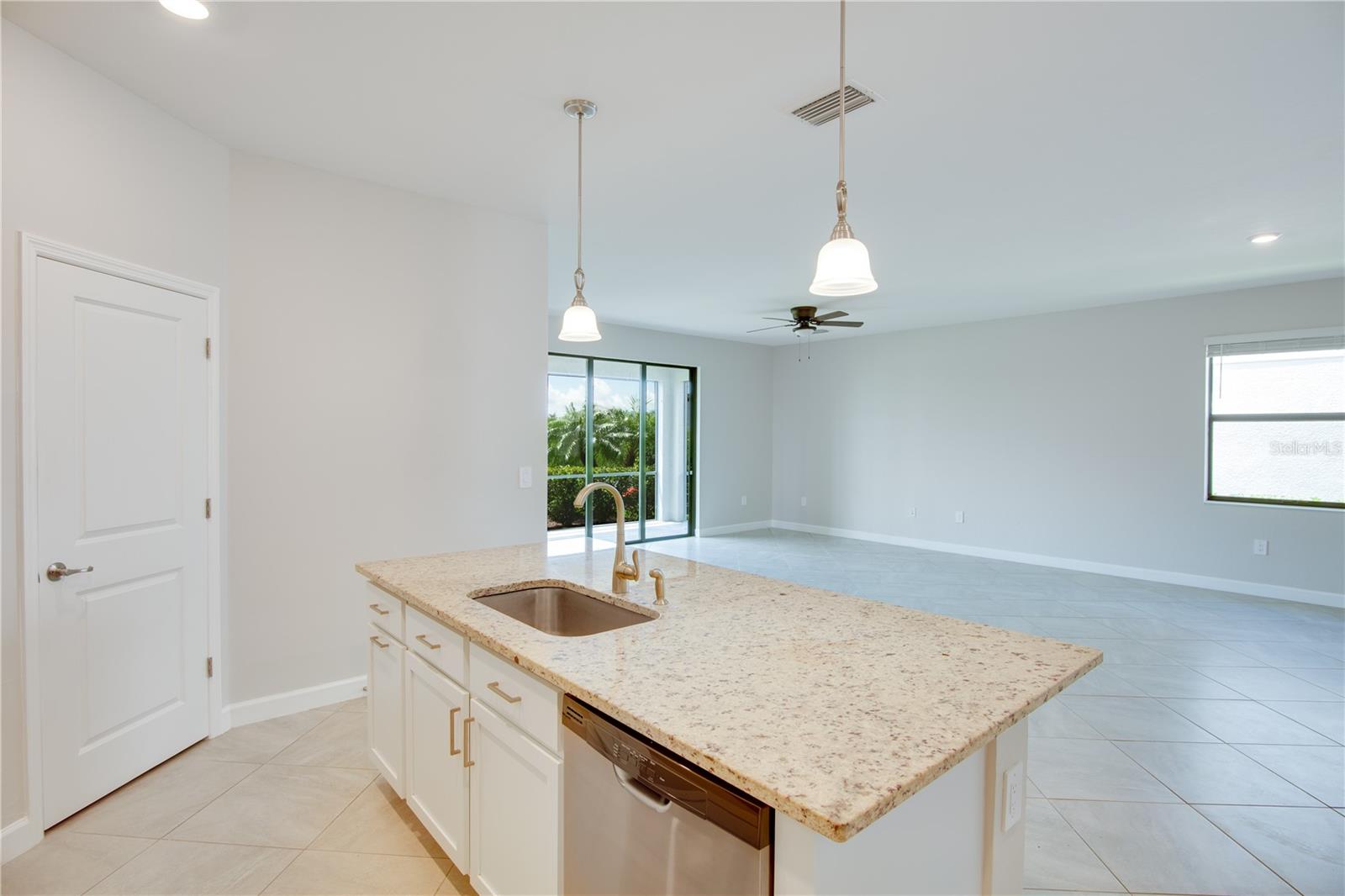 15890 ISLANDWALK AVE, BRADENTON, FL, 34211