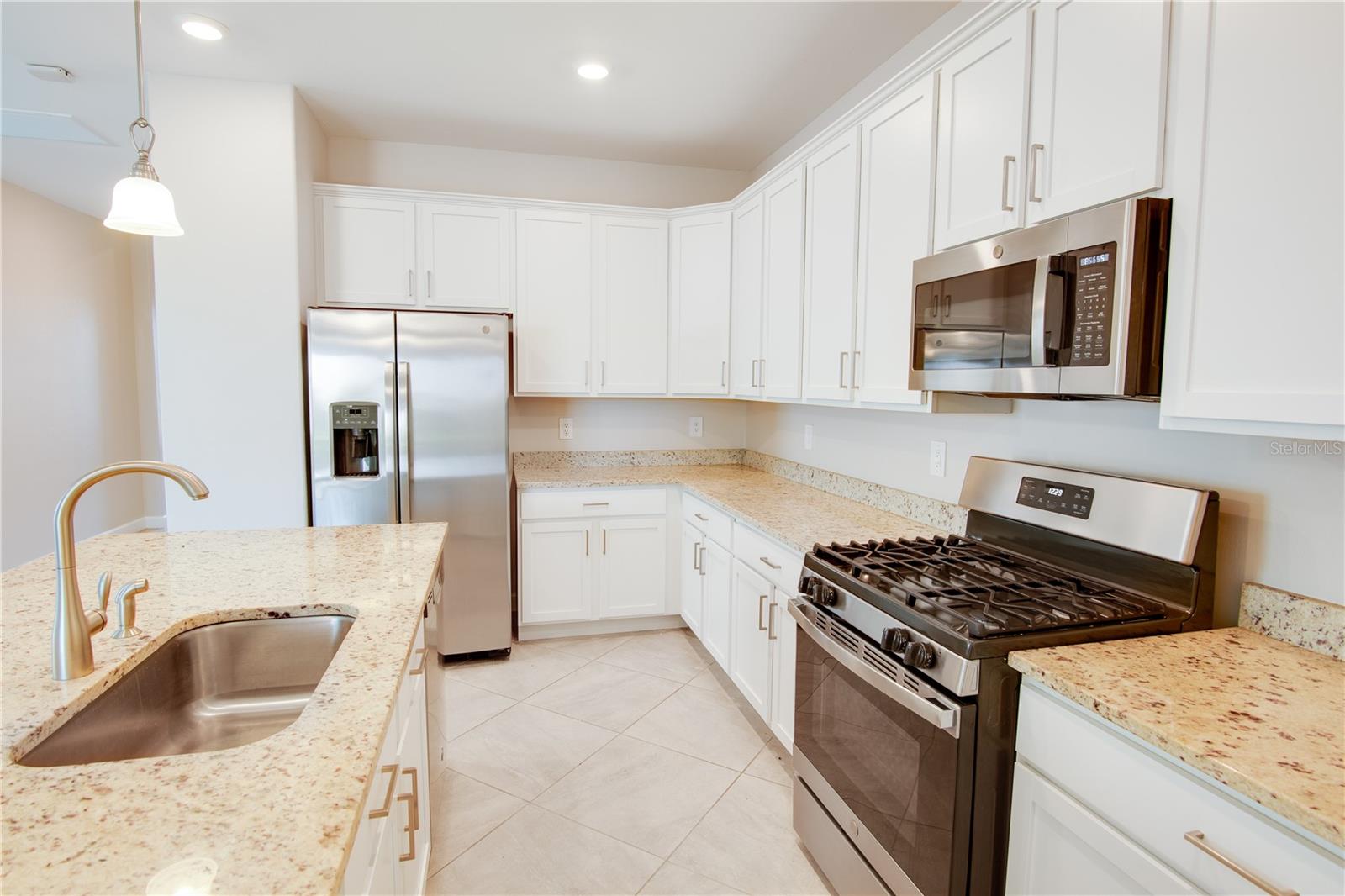 15890 ISLANDWALK AVE, BRADENTON, FL, 34211