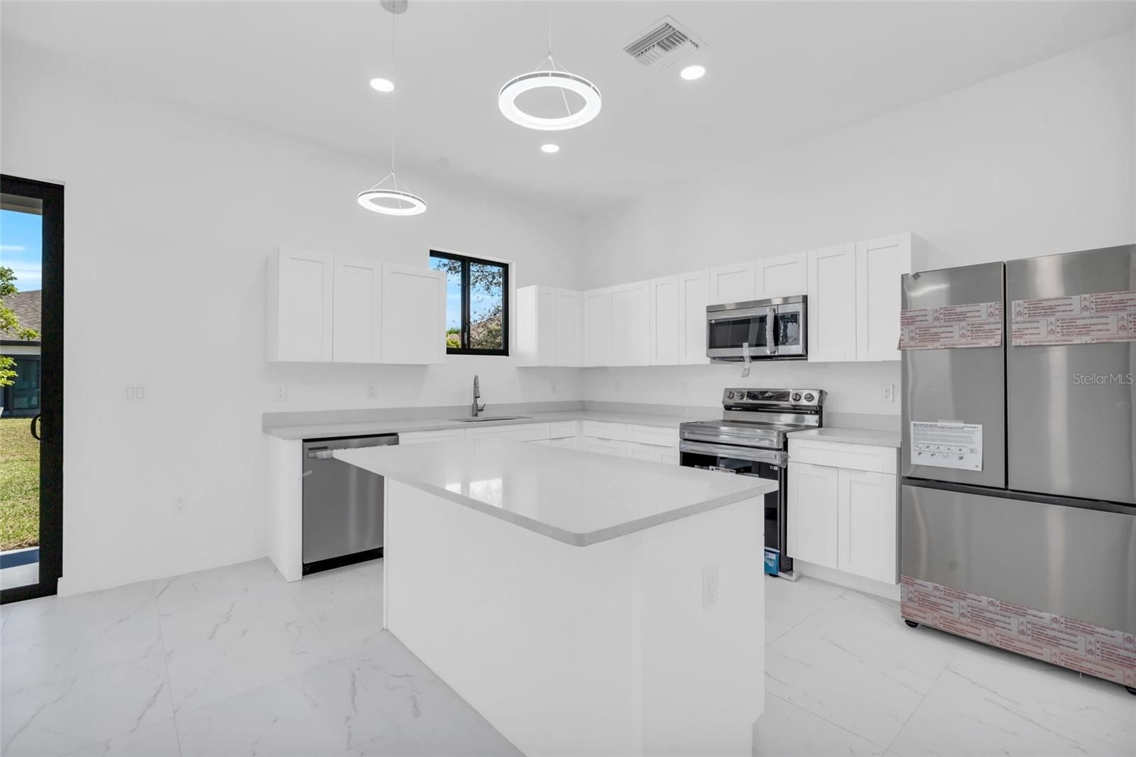 710 EISENHOWER BLVD, LEHIGH ACRES, FL, 33974