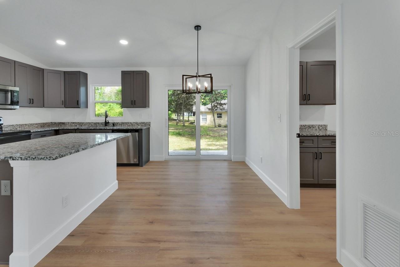 1427 18TH ST, ORANGE CITY, FL, 32763