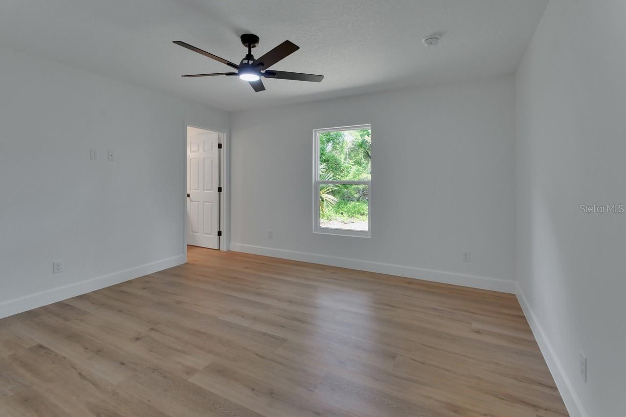 1427 18TH ST, ORANGE CITY, FL, 32763