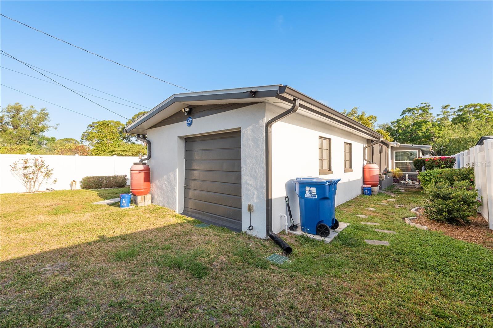 438 39TH AVE N, ST PETERSBURG, FL, 33703