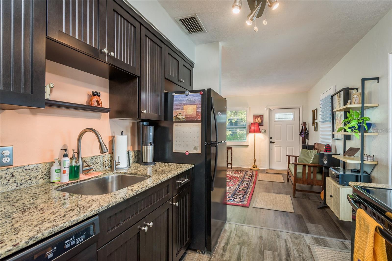 438 39TH AVE N, ST PETERSBURG, FL, 33703