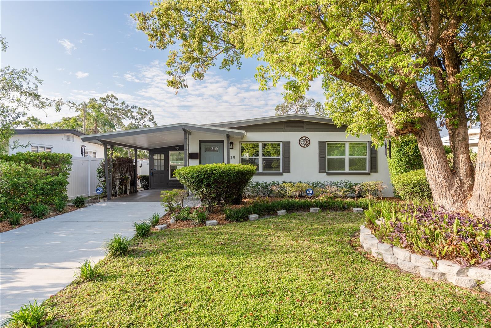 438 39TH AVE N, ST PETERSBURG, FL, 33703