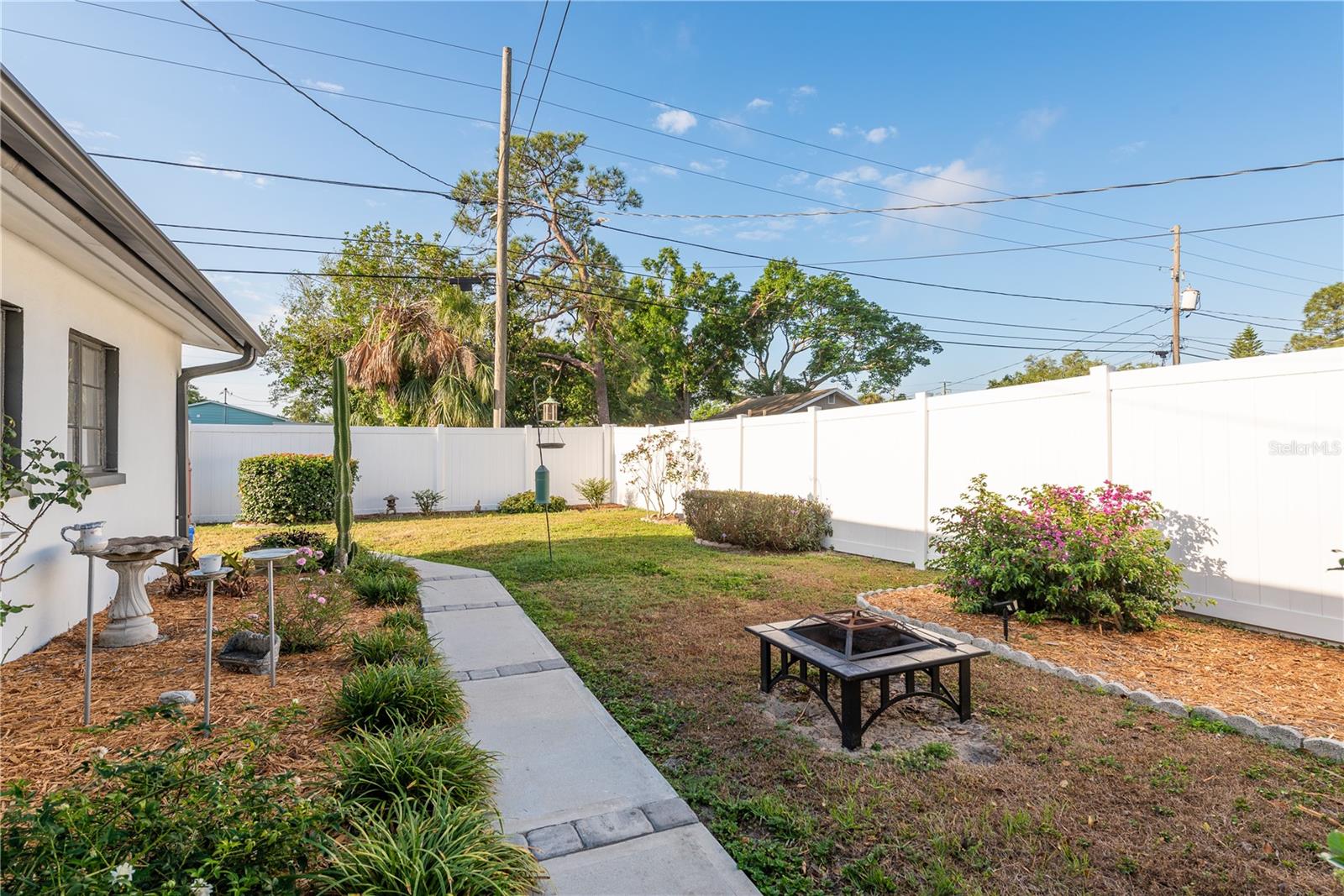 438 39TH AVE N, ST PETERSBURG, FL, 33703