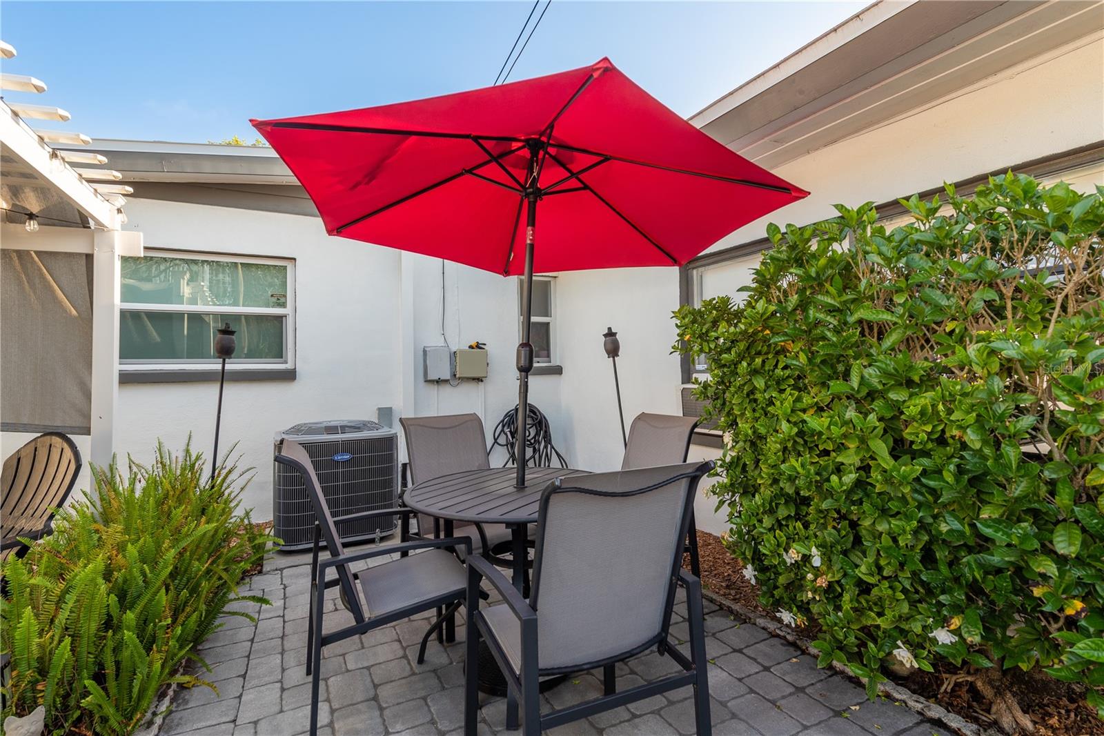 438 39TH AVE N, ST PETERSBURG, FL, 33703