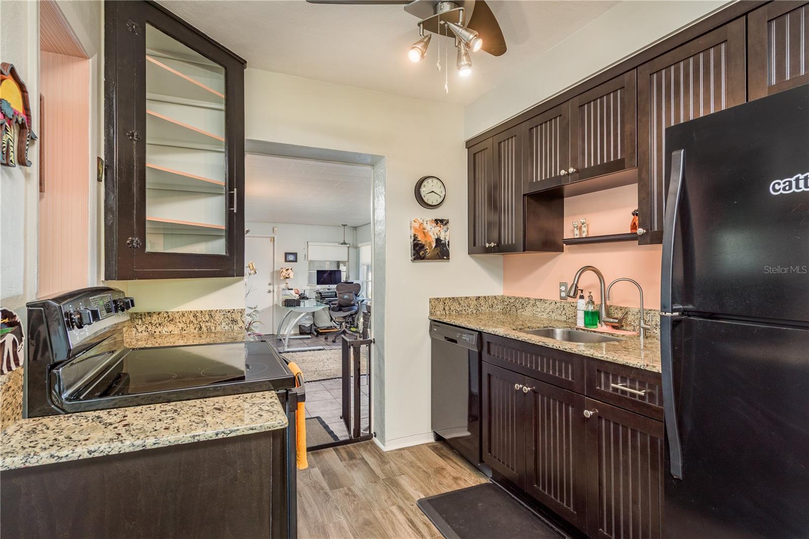 438 39TH AVE N, ST PETERSBURG, FL, 33703