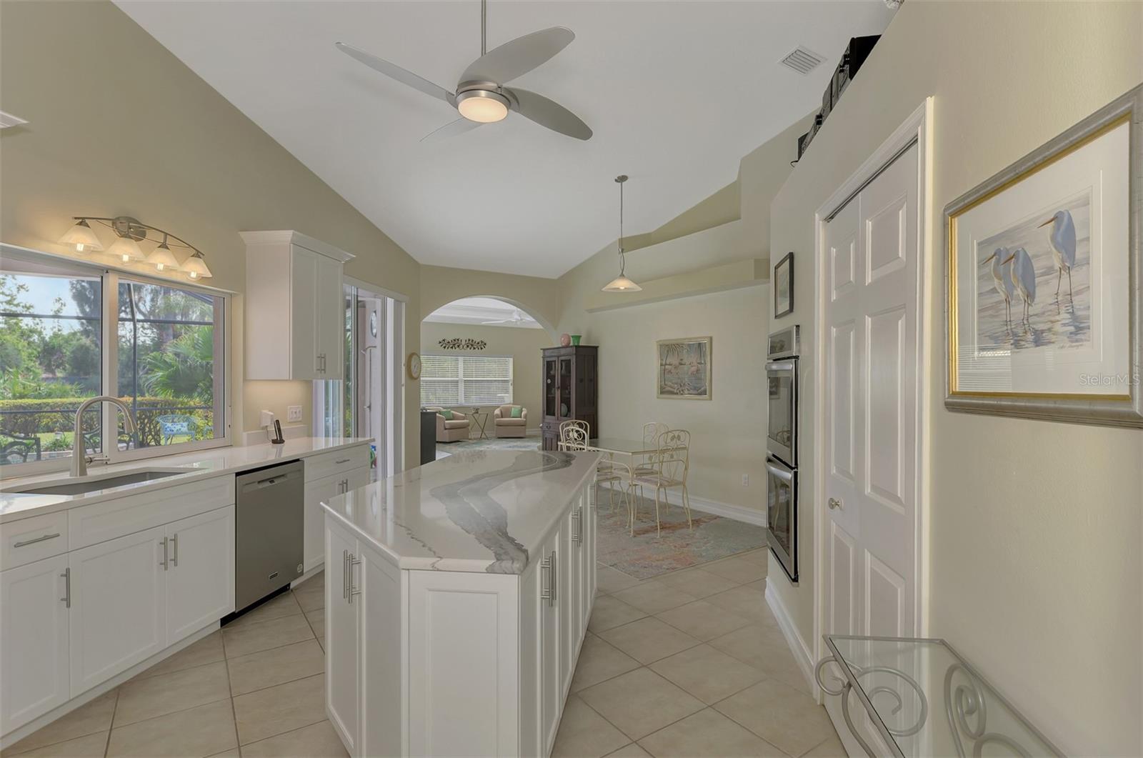 910 PARK PLACE DR, ENGLEWOOD, FL, 34223