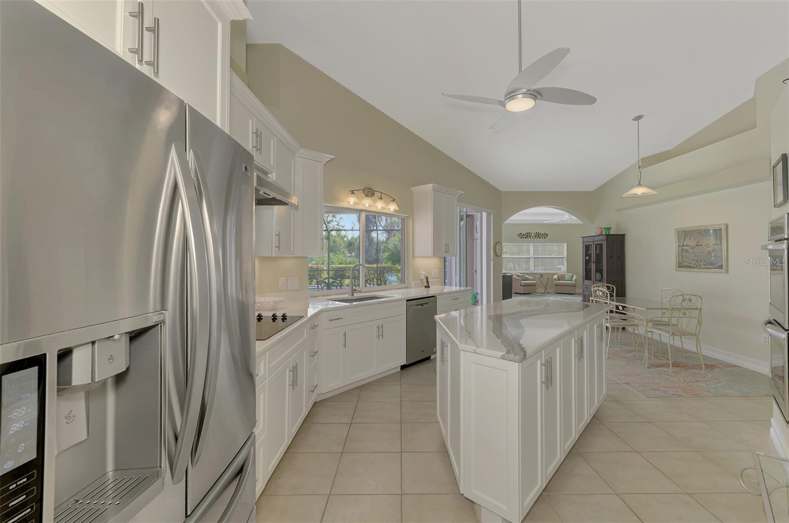 910 PARK PLACE DR, ENGLEWOOD, FL, 34223